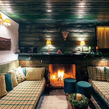 Dandy Villas Agoriani - Chalet Ivoni - Fireplace Eptálofos Exteriér fotografie