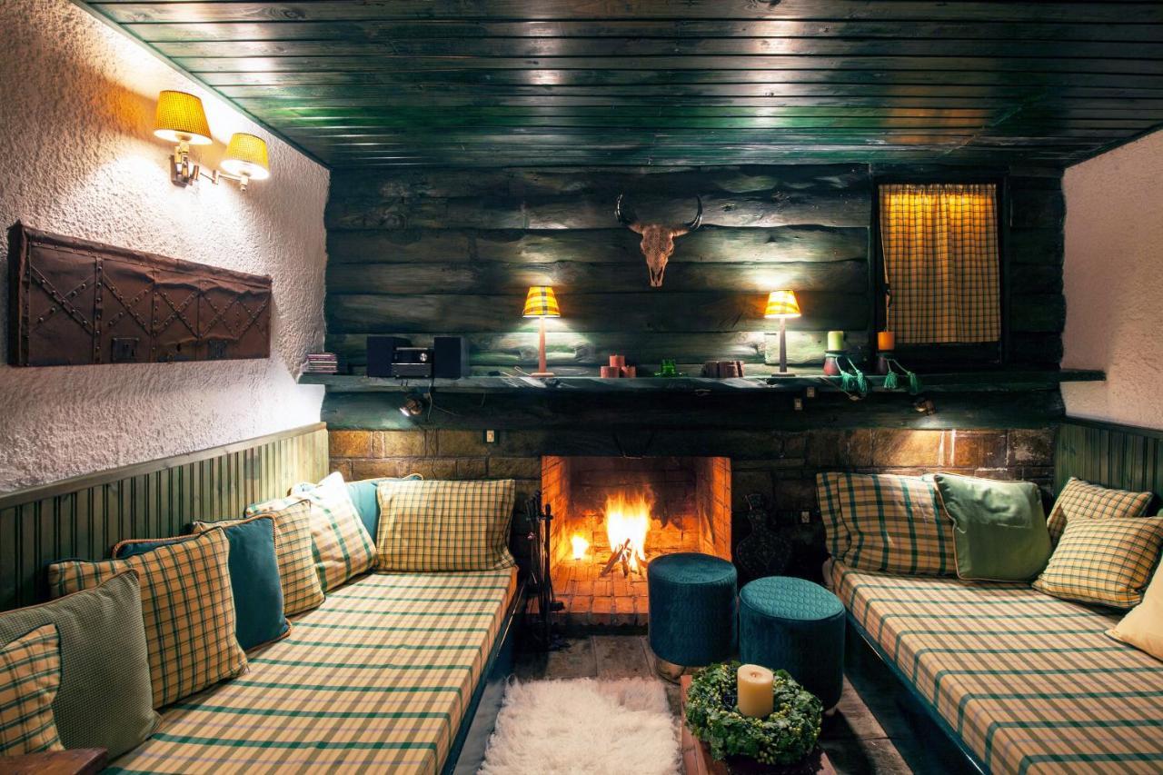 Dandy Villas Agoriani - Chalet Ivoni - Fireplace Eptálofos Exteriér fotografie